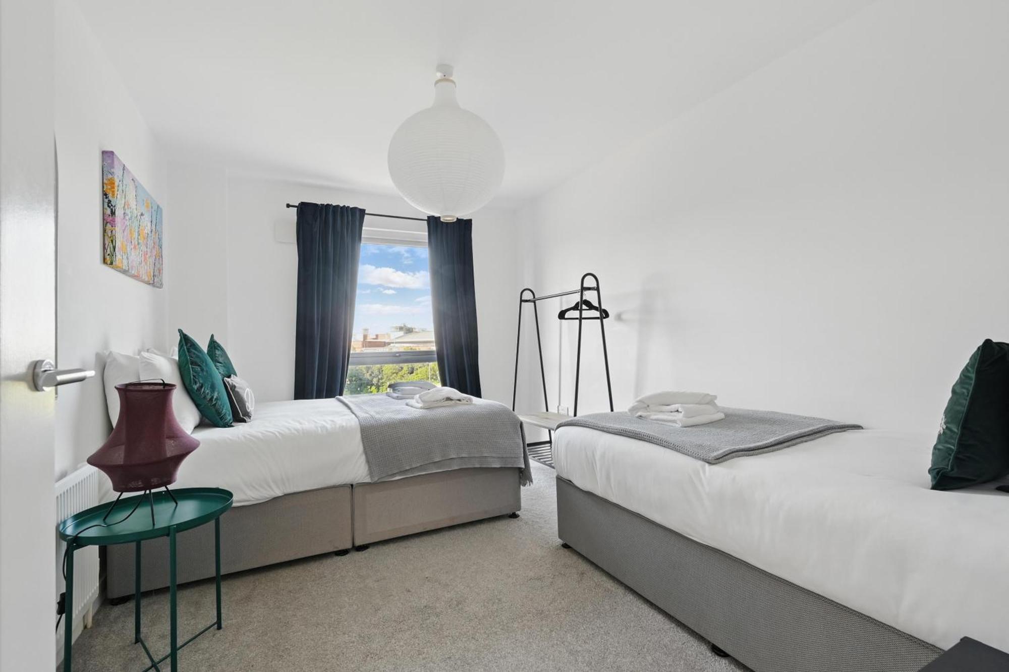 Central Belfast Apartments Sandford エクステリア 写真